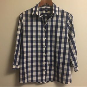 Classic Women’s Button Down Shirt
